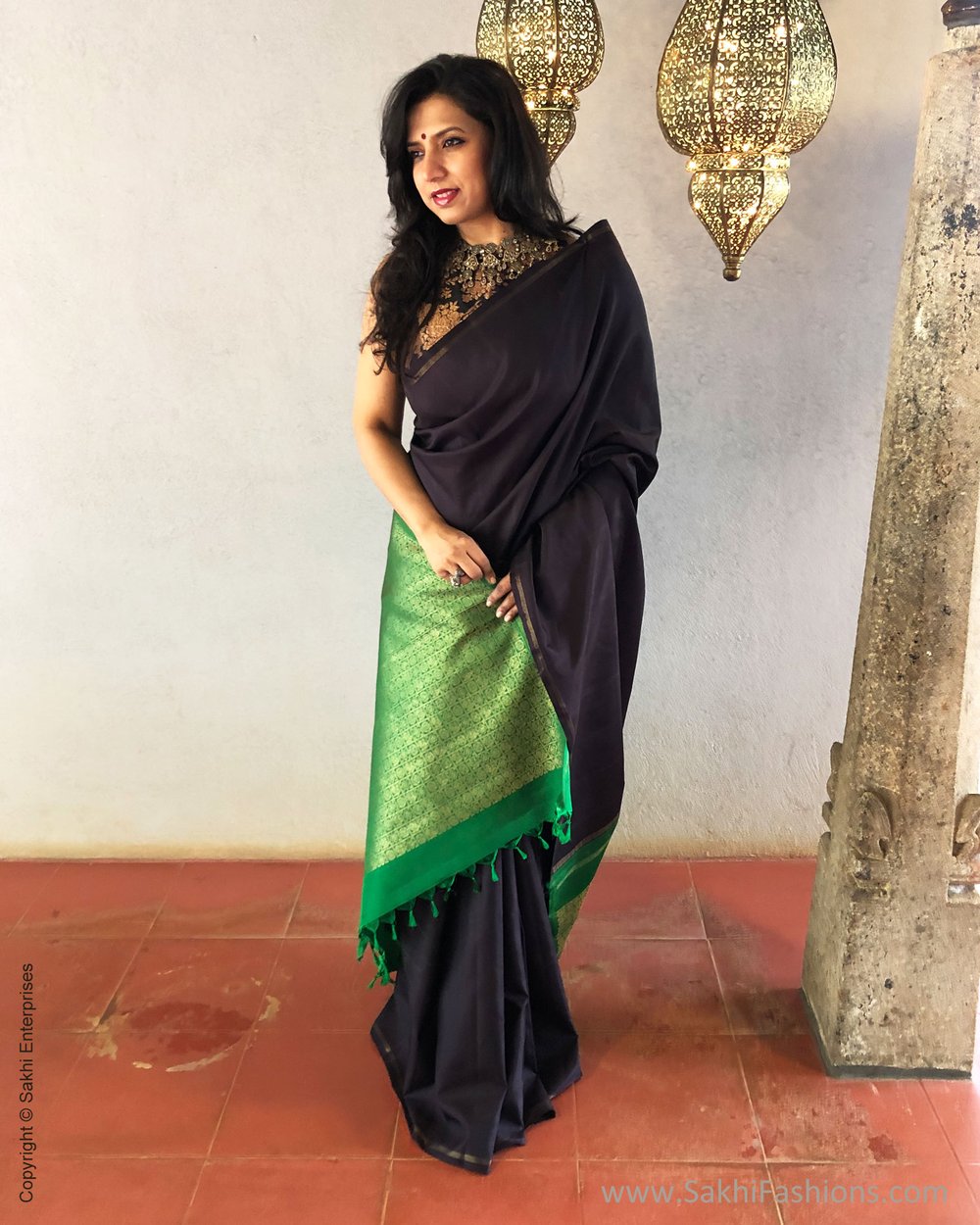 Tissue Printed Sarees: A Fusion of Tradition and Contemporary Fashion -  KALKI Fashion Blog