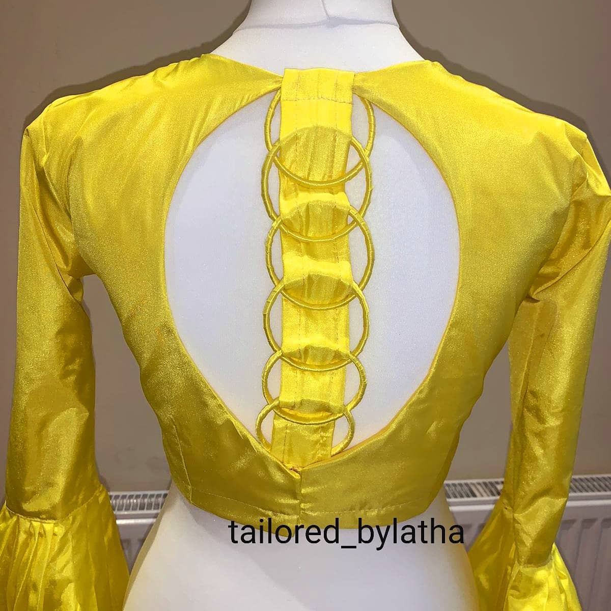 Blouse Back Neck Design